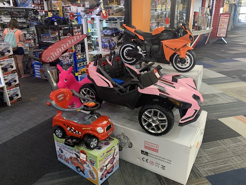 TOY LAND photo 3