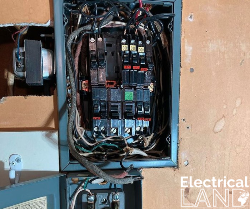 Photo of Electrical Land