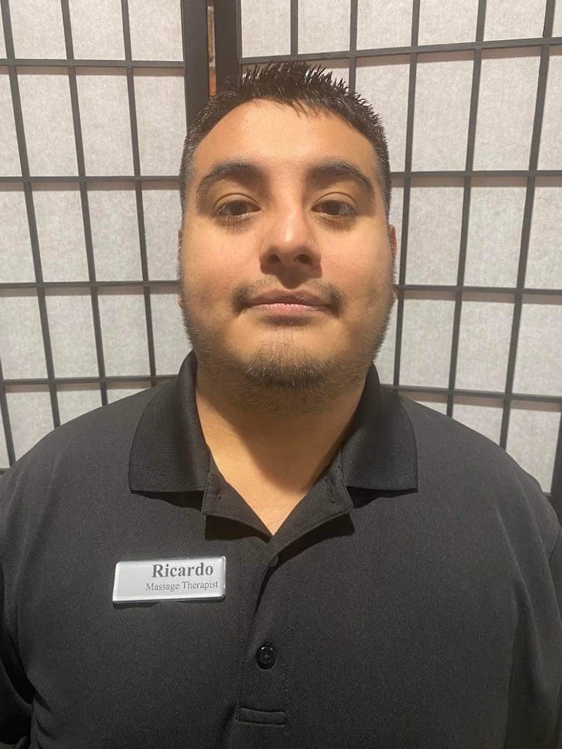 Photo of MartinezRelaxingMassage