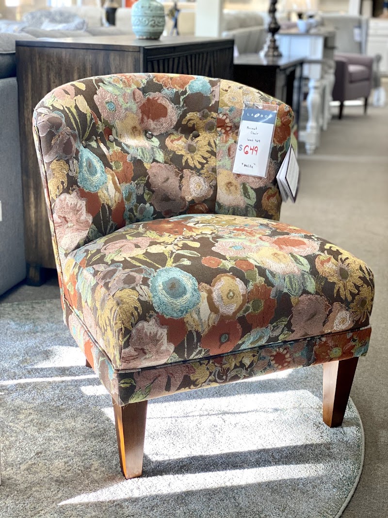 B & E Furniture LLC photo 4