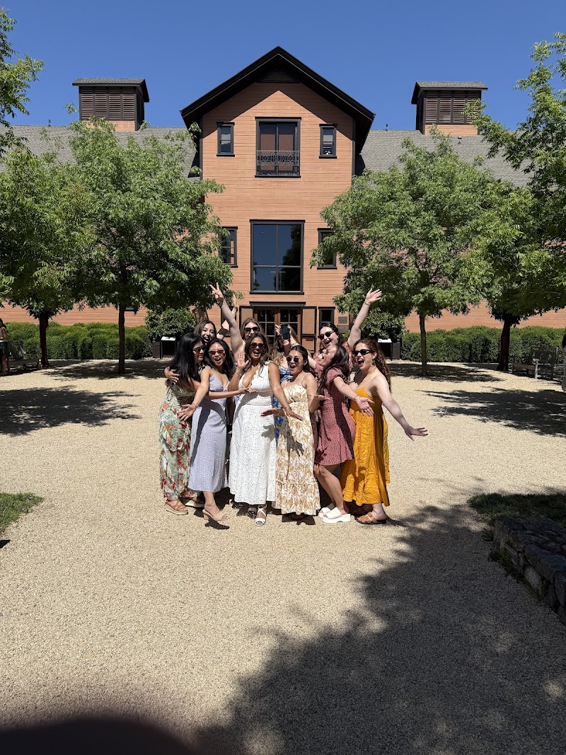 Phenomenal Limos & Wine Tours - Napa Valley & Sonoma Wine Tours photo 2