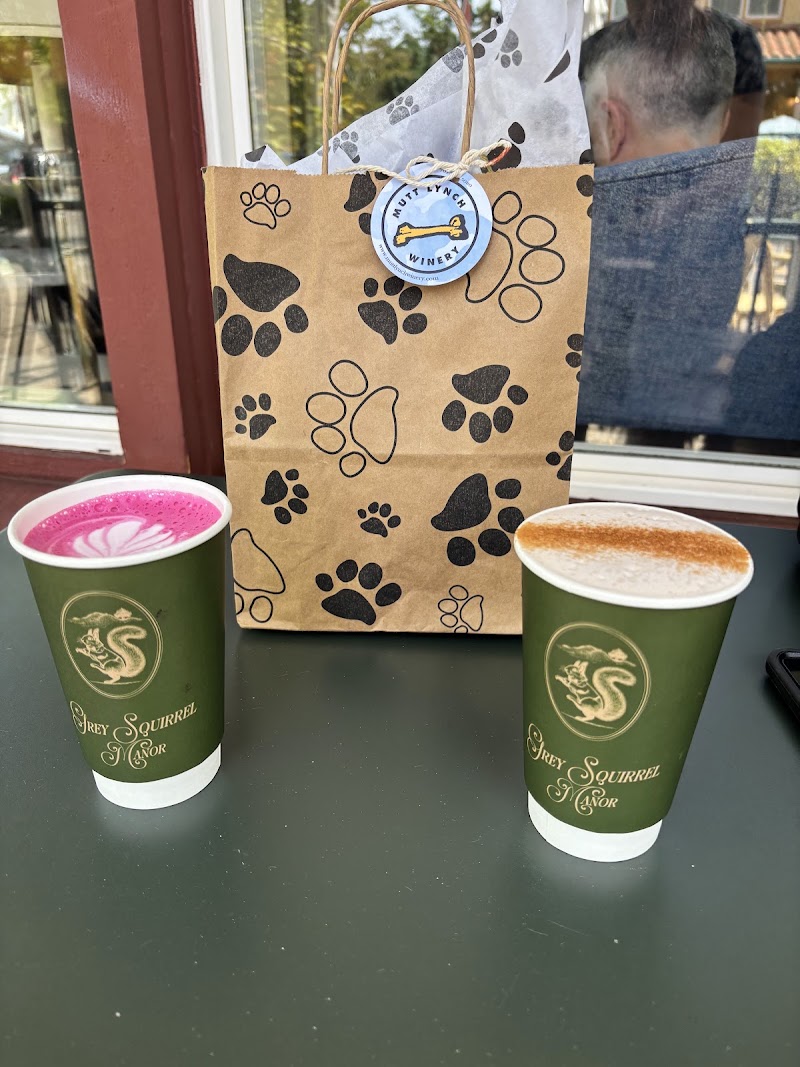 Grey Squirrel Manor-Local Provisions & Cafe photo 3