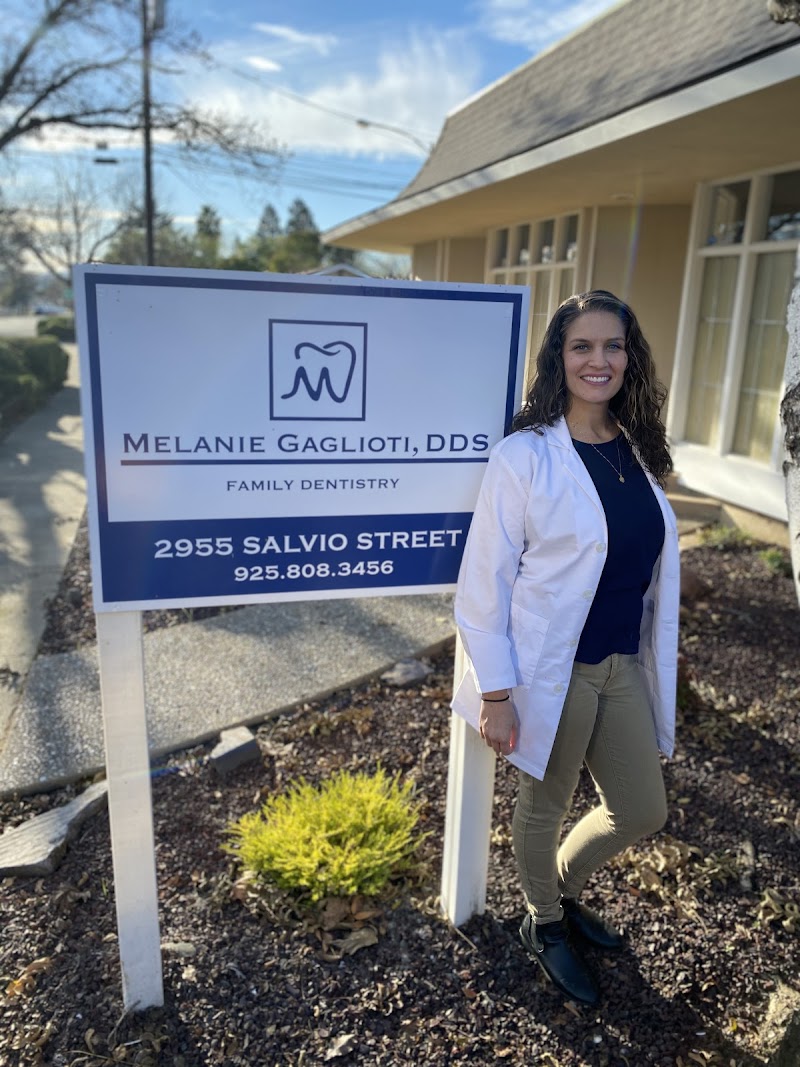 Melanie Gaglioti, DDS photo 3