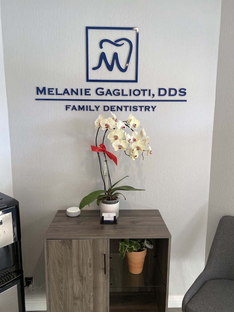Melanie Gaglioti, DDS photo 4
