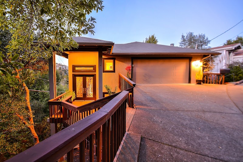 Robin Corey Real Estate | Compass | Marin County Realtor photo 5
