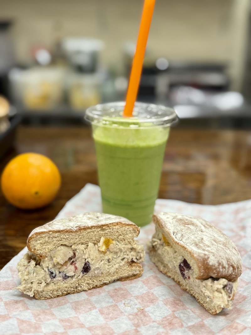 Ruby Ray’s Healthy Cafe photo 2