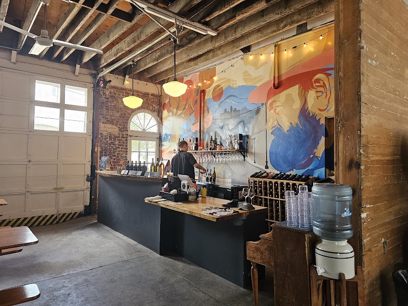 Angeleno Wine Company photo 3
