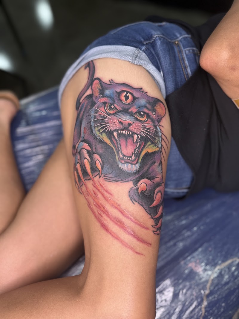 Photo of PegLeg Tattoos813