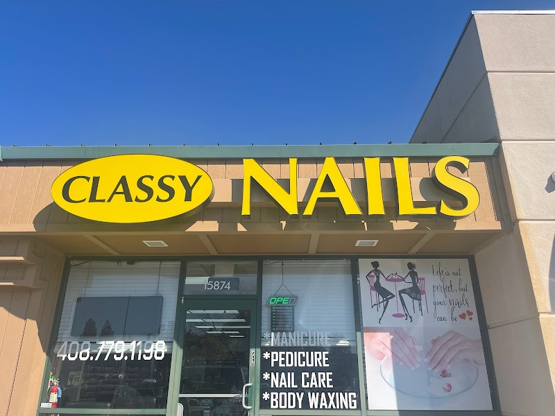 CLASSY NAILS photo 3