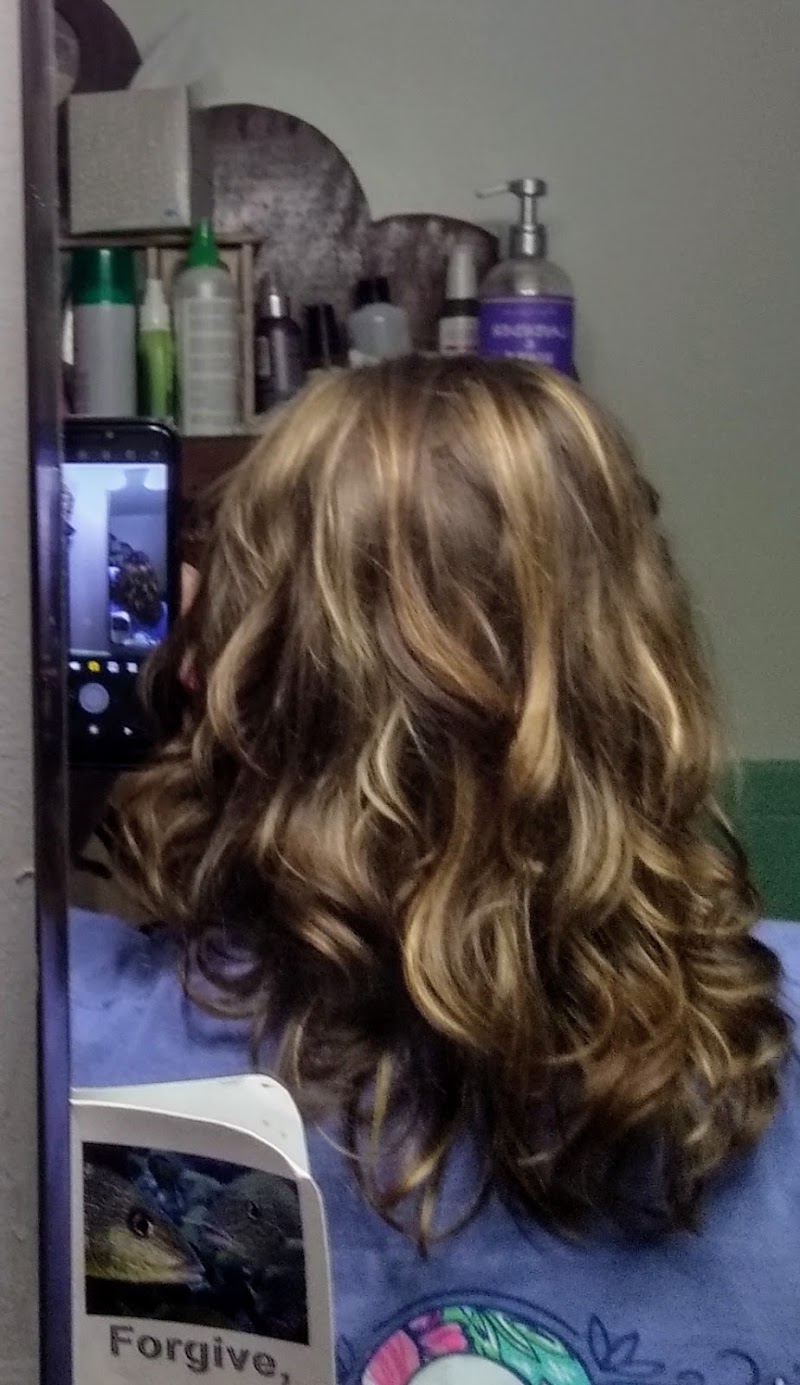 Cristy's Styling Salon photo 5