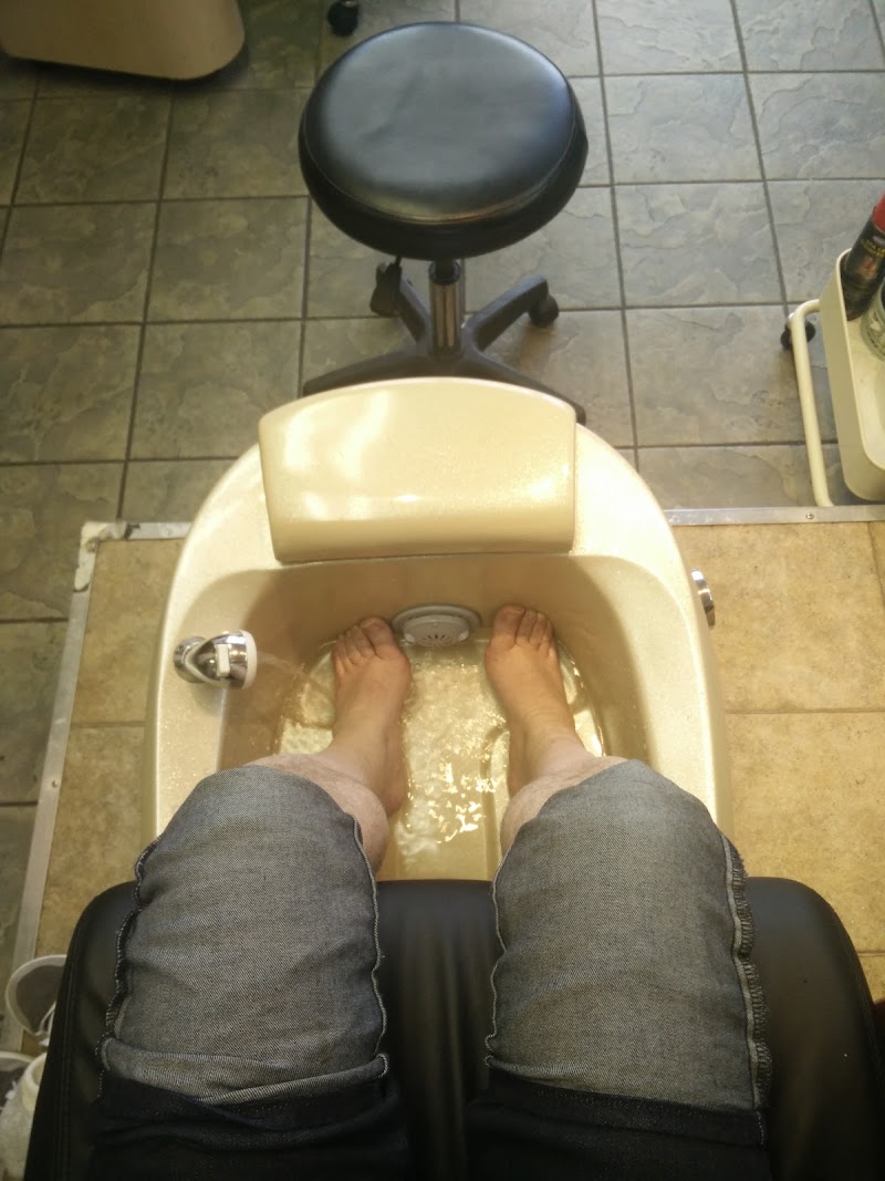 Amanda's Nail Spa photo 4
