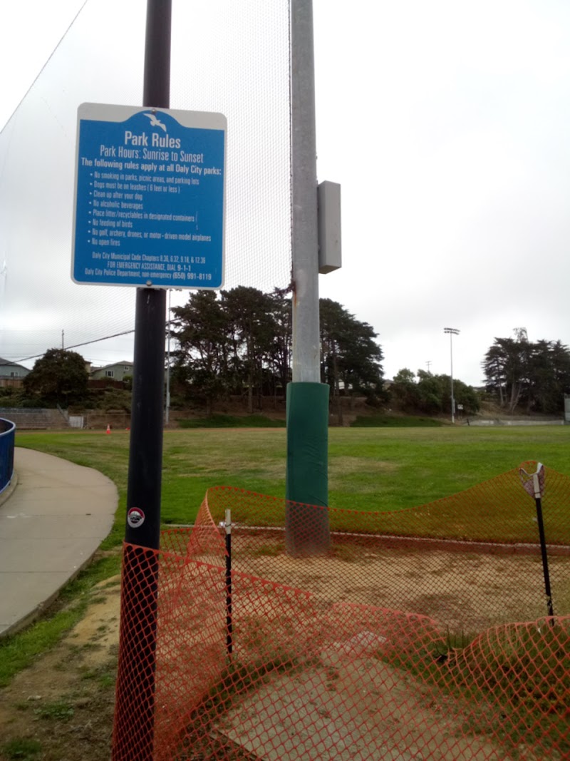 Westlake Tennis Courts photo 4