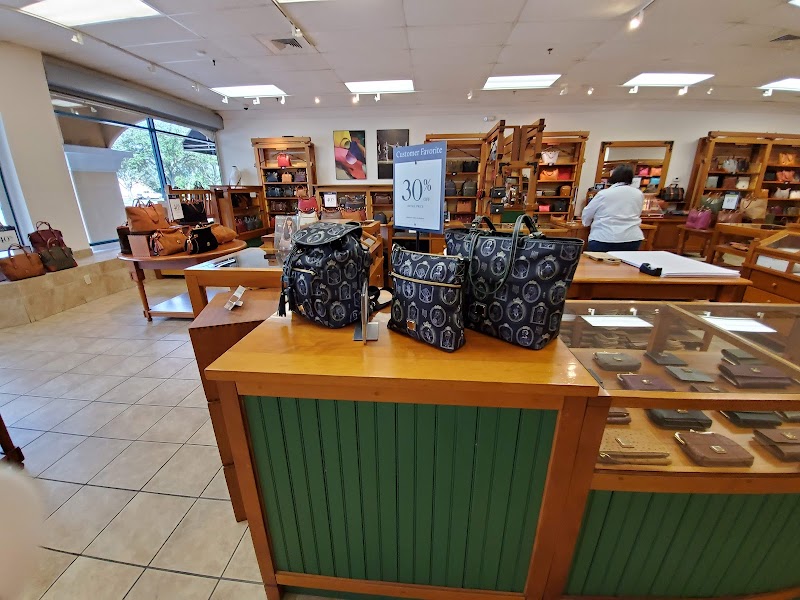 Vero Beach Outlets photo 3