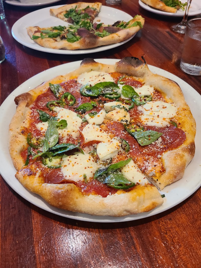 Pizzeria Tra Vigne photo 3