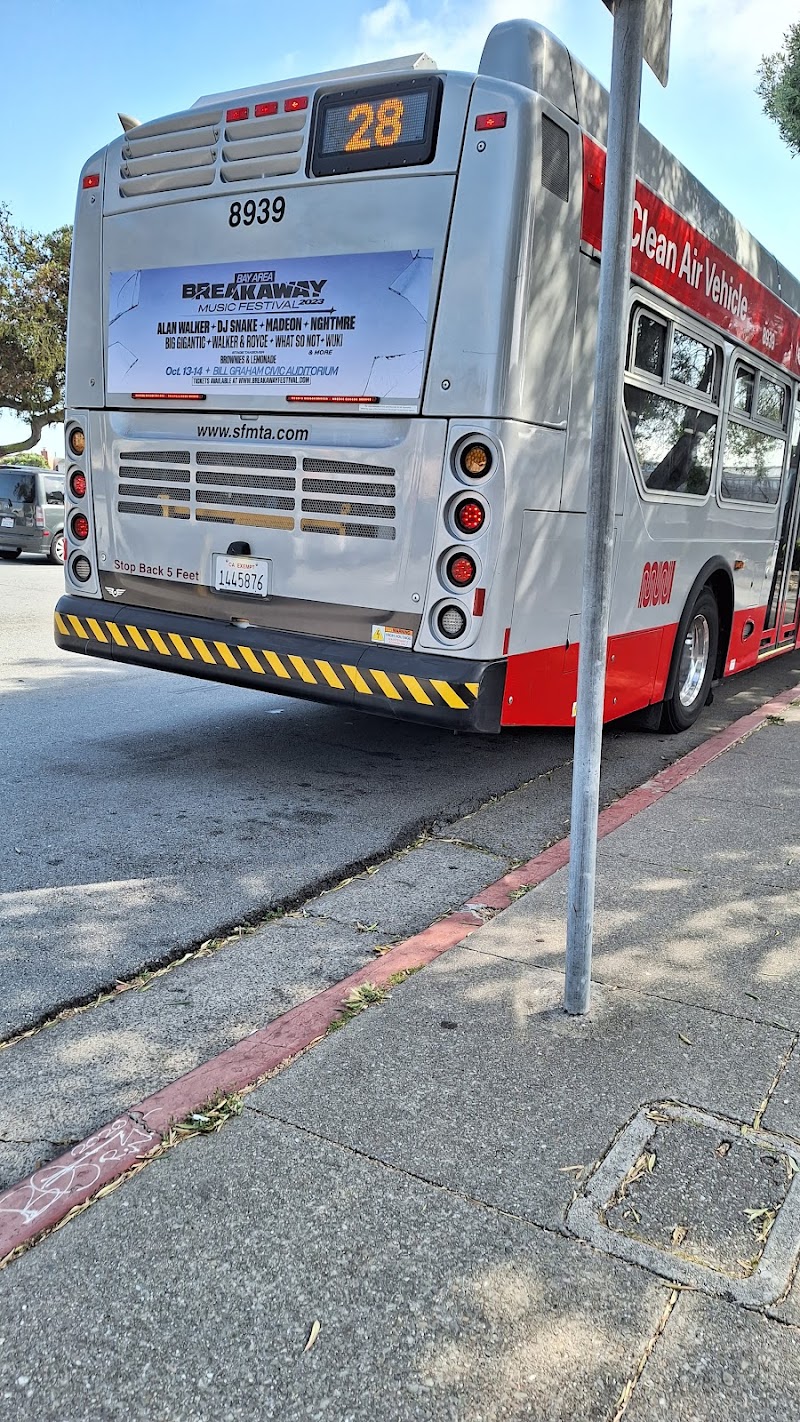 Photo of Daly City BART Parking Lot E