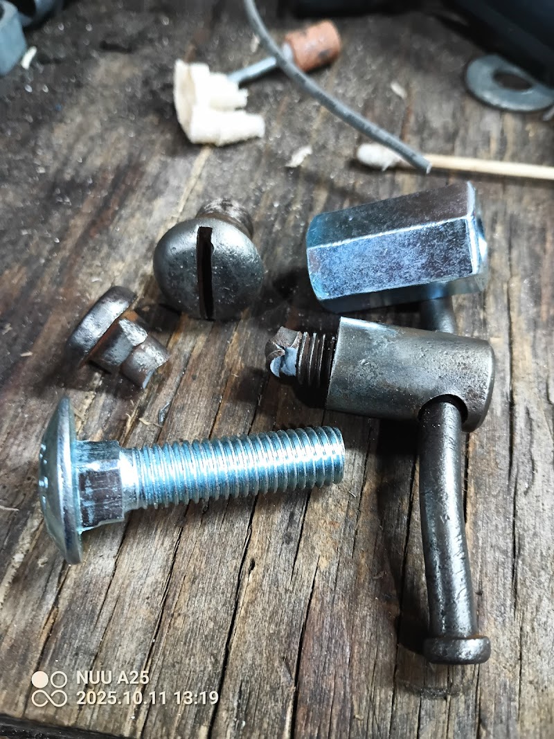 Bay City Screw & Bolt photo 4