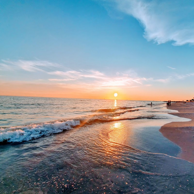 Saint Pete Beach photo 2