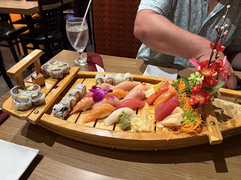 Fancy Sushi photo 2