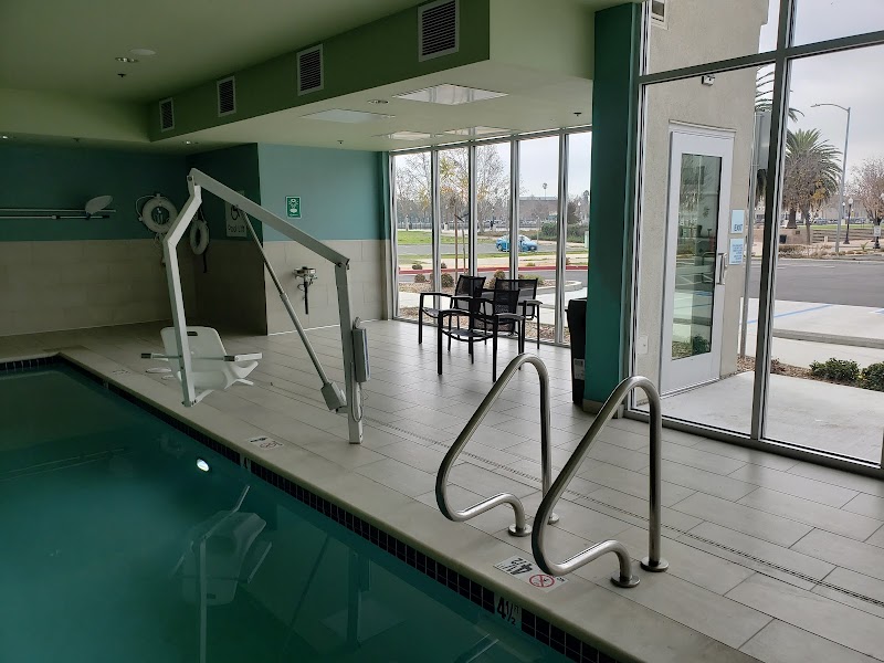 Holiday Inn Express & Suites Suisun City, an IHG Hotel photo 3