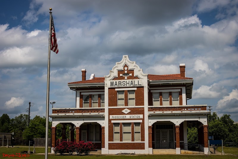 Photo of Marshall, TX (MHL)