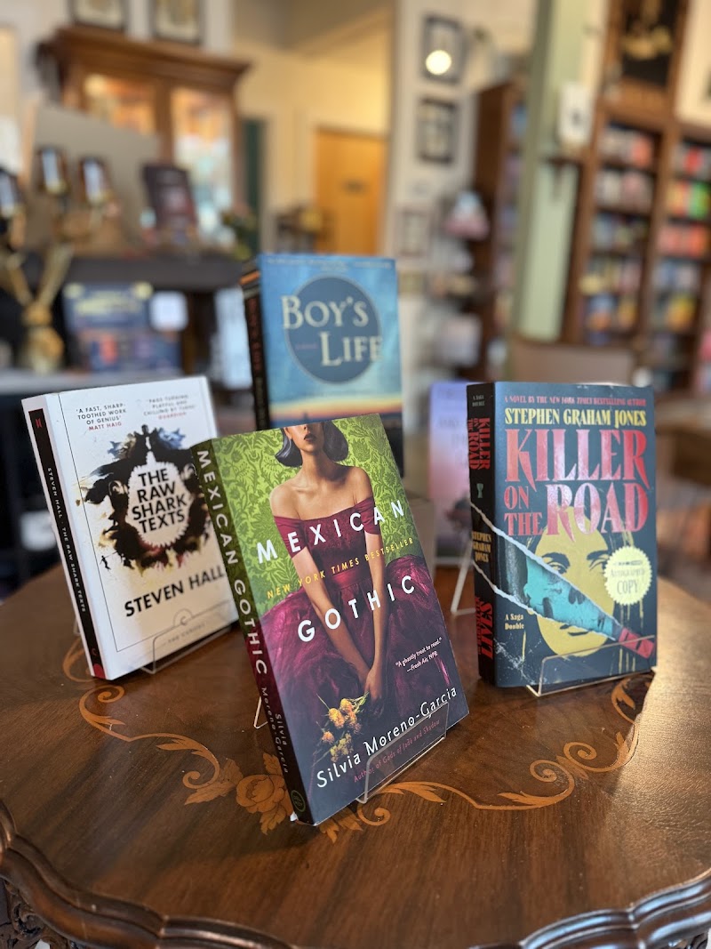 The Quill & Candle Bookshop photo 3