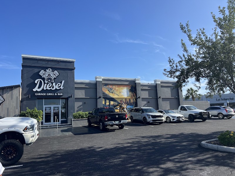 Diesel Garage Grill & Bar photo 4