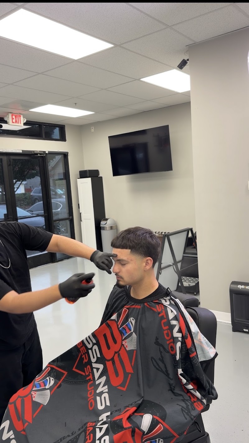 Hassan’s Barber Studio photo 4