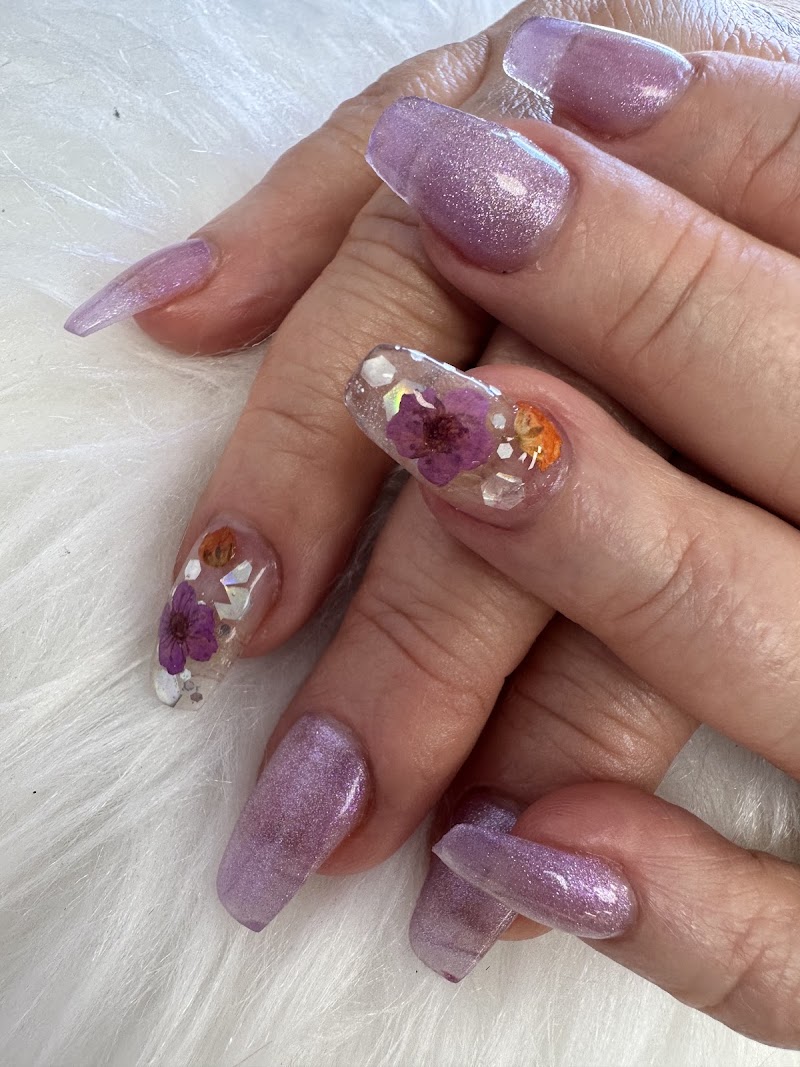 Modern Nails photo 4