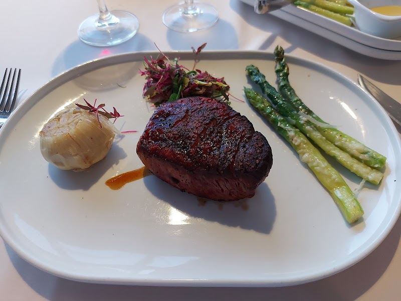 LA Prime Steakhouse photo 3