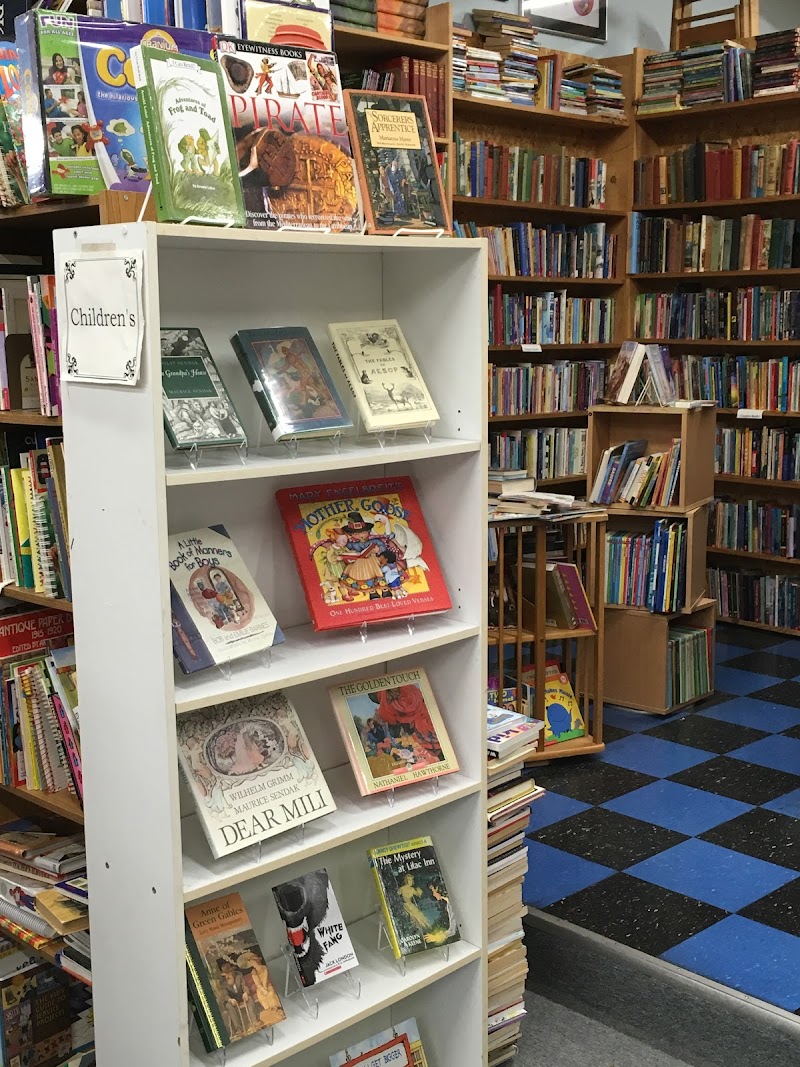 Browsers' Bookstore photo 2