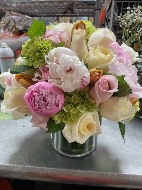 Blooms & Bouquets photo 4