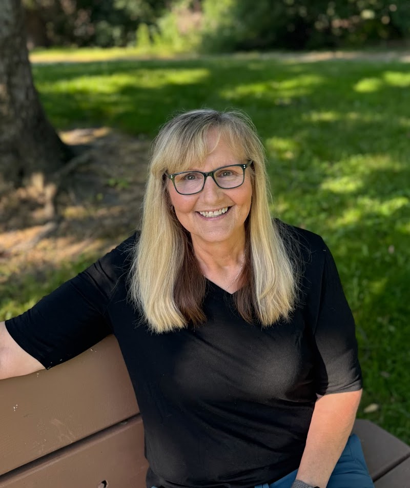 Eileen Rattan Massage photo 4