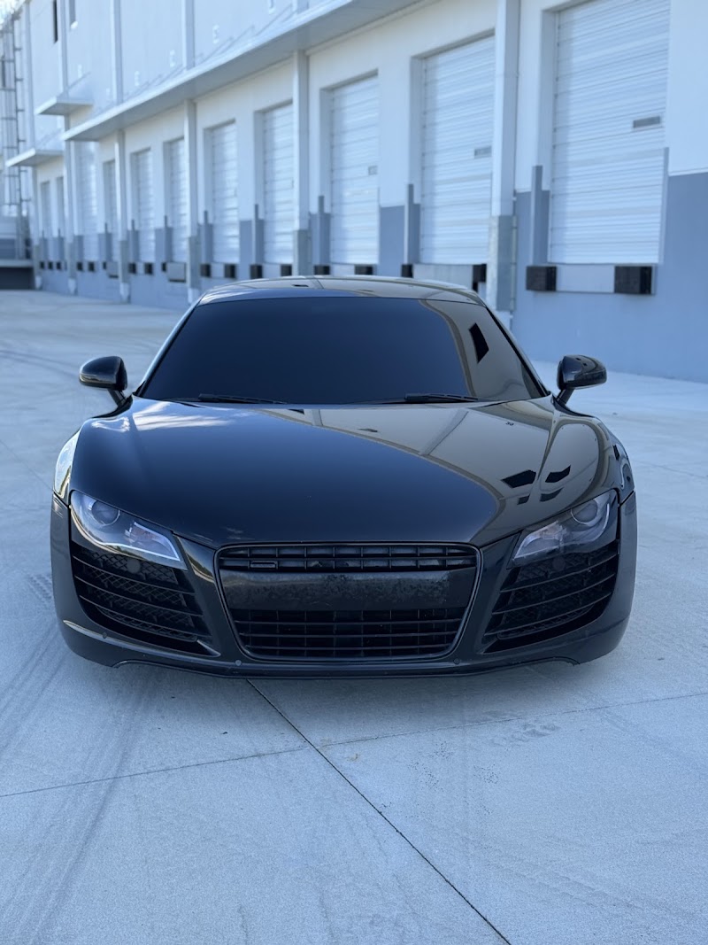 Photo of AutoLux Car & Truck