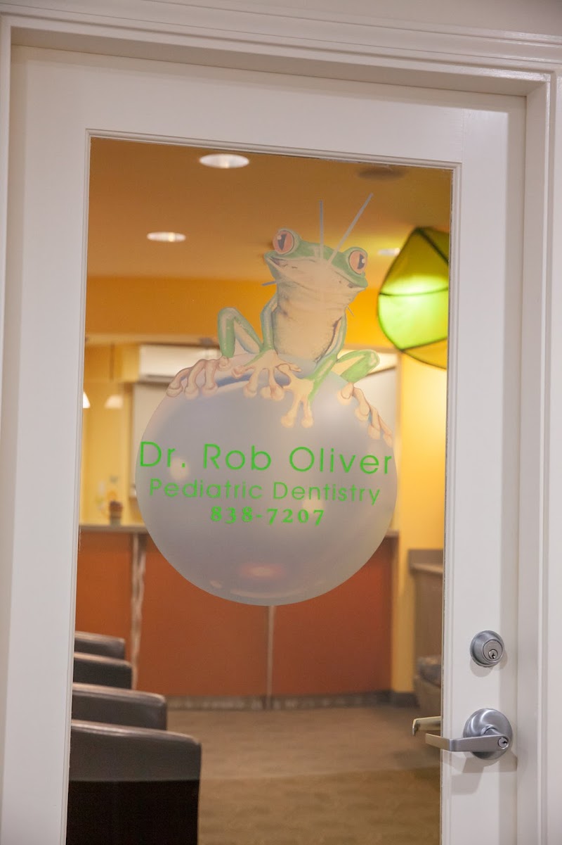 Oliver Robert DDS photo 4
