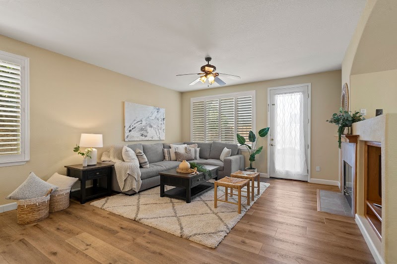 Jori Mayer, REALTOR | Dufur Mayer Group photo 4