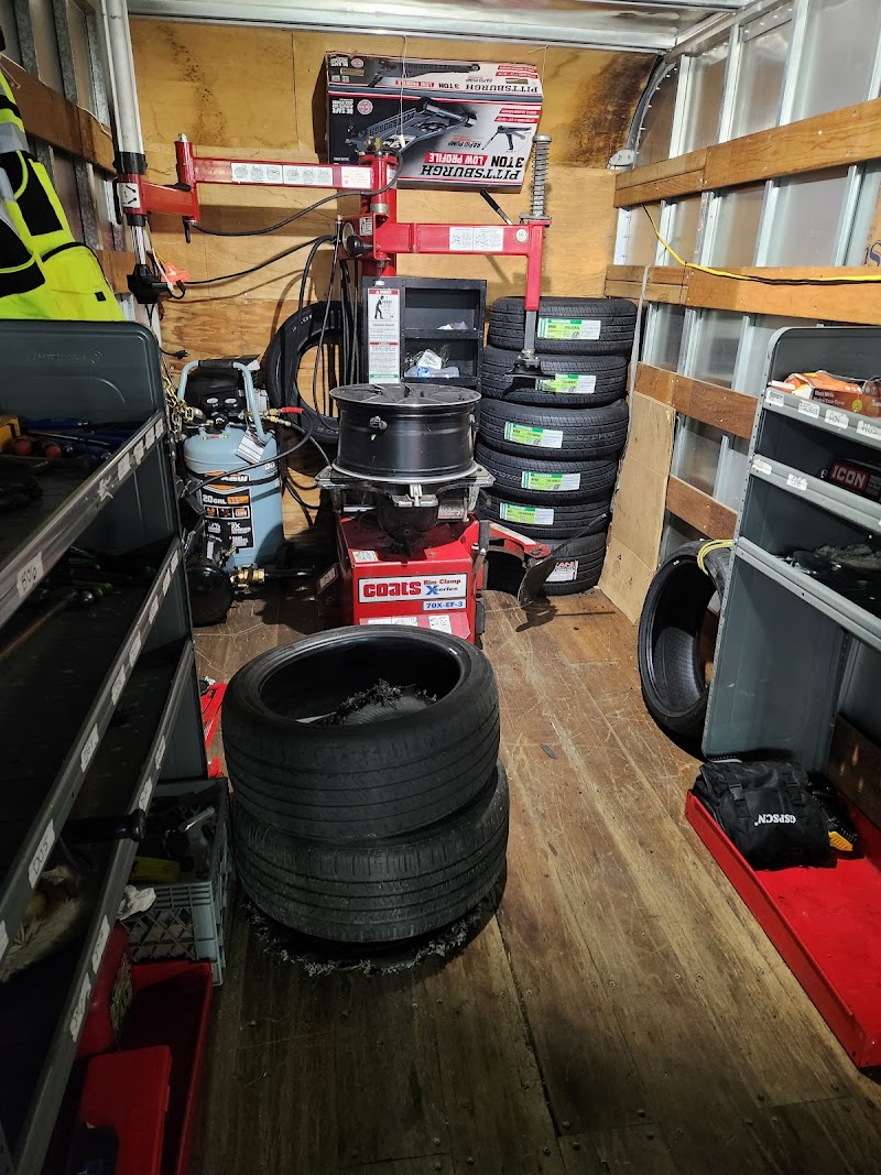 Photo of mobile tire and wheels(mobile service)
