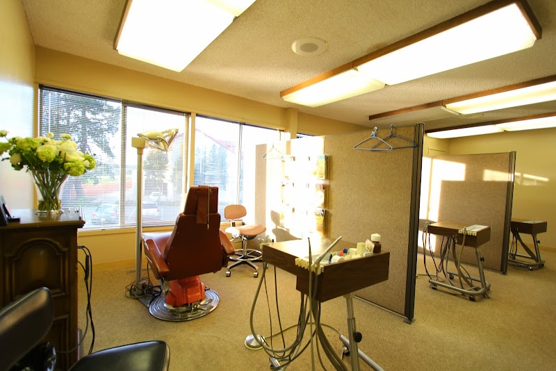 Dr. Joshua Ng, DDS photo 2