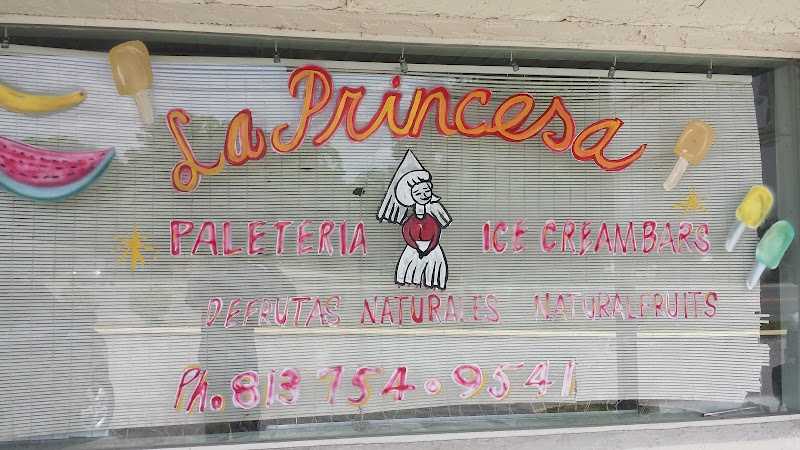La Princesa Paleteria photo 2