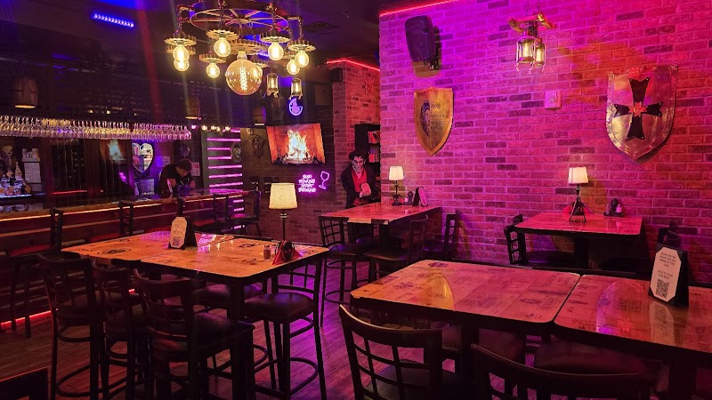 Dracula's Legacy Wine Bar & Bistro Tampa photo 3