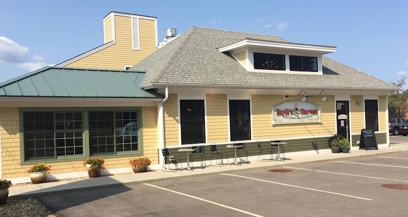 Earth's Harvest Kitchen & Juicery photo 3