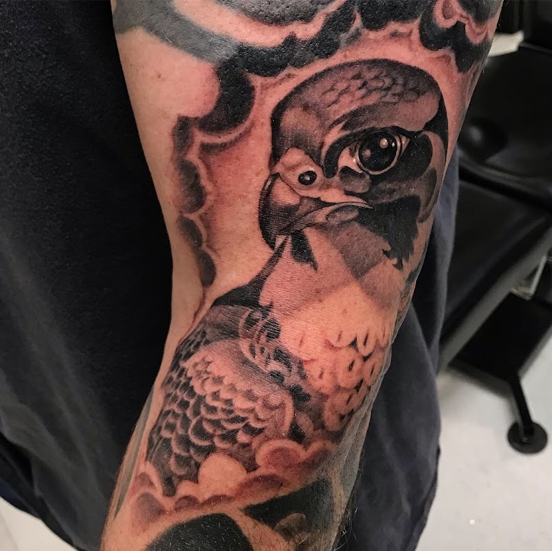 Tattoo Artist Victor Trujillo photo 2