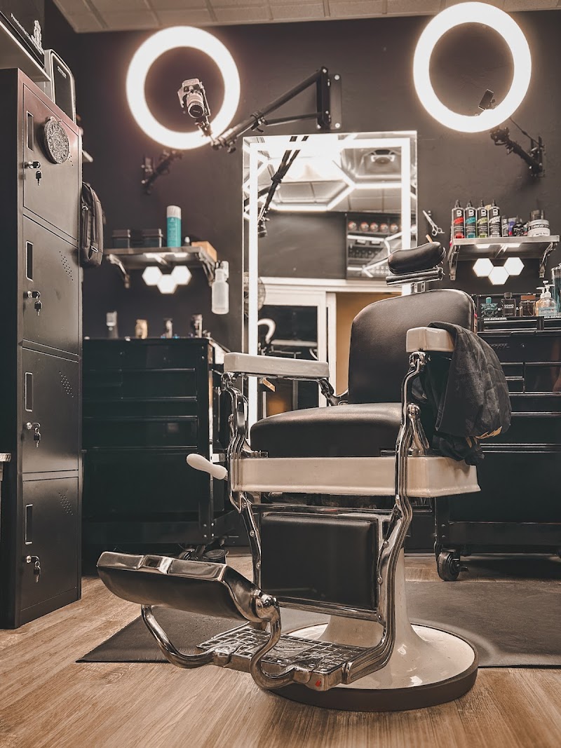 High Class Barber Studio photo 2