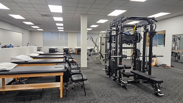 PacificPro Physical Therapy & Sports Medicine - Corona photo 2