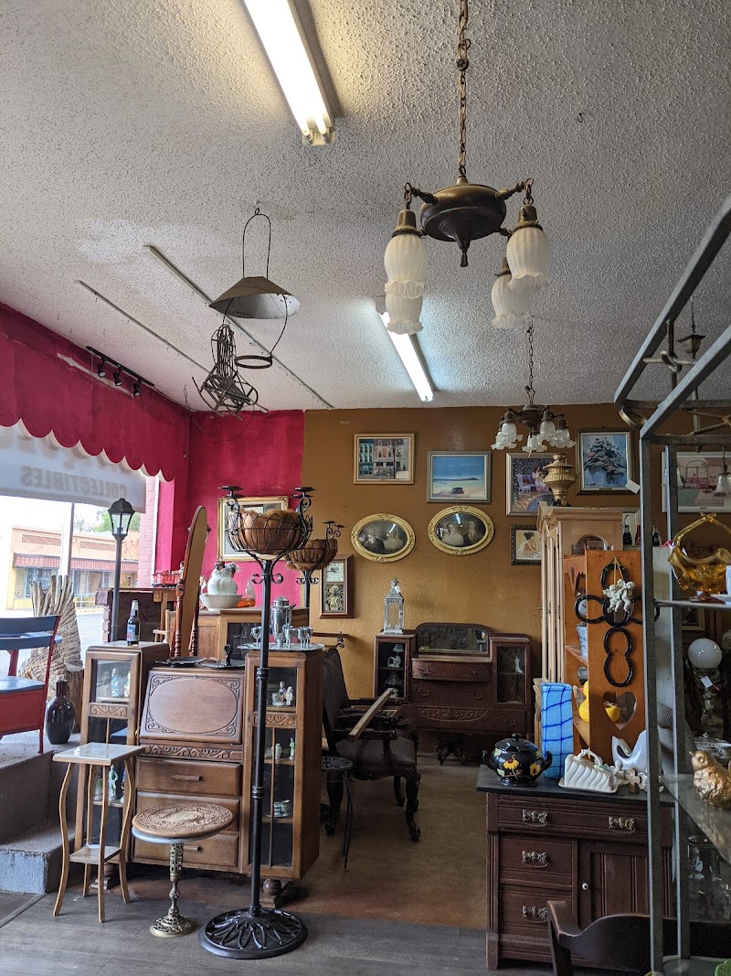 Bonita Flower Shop photo 2
