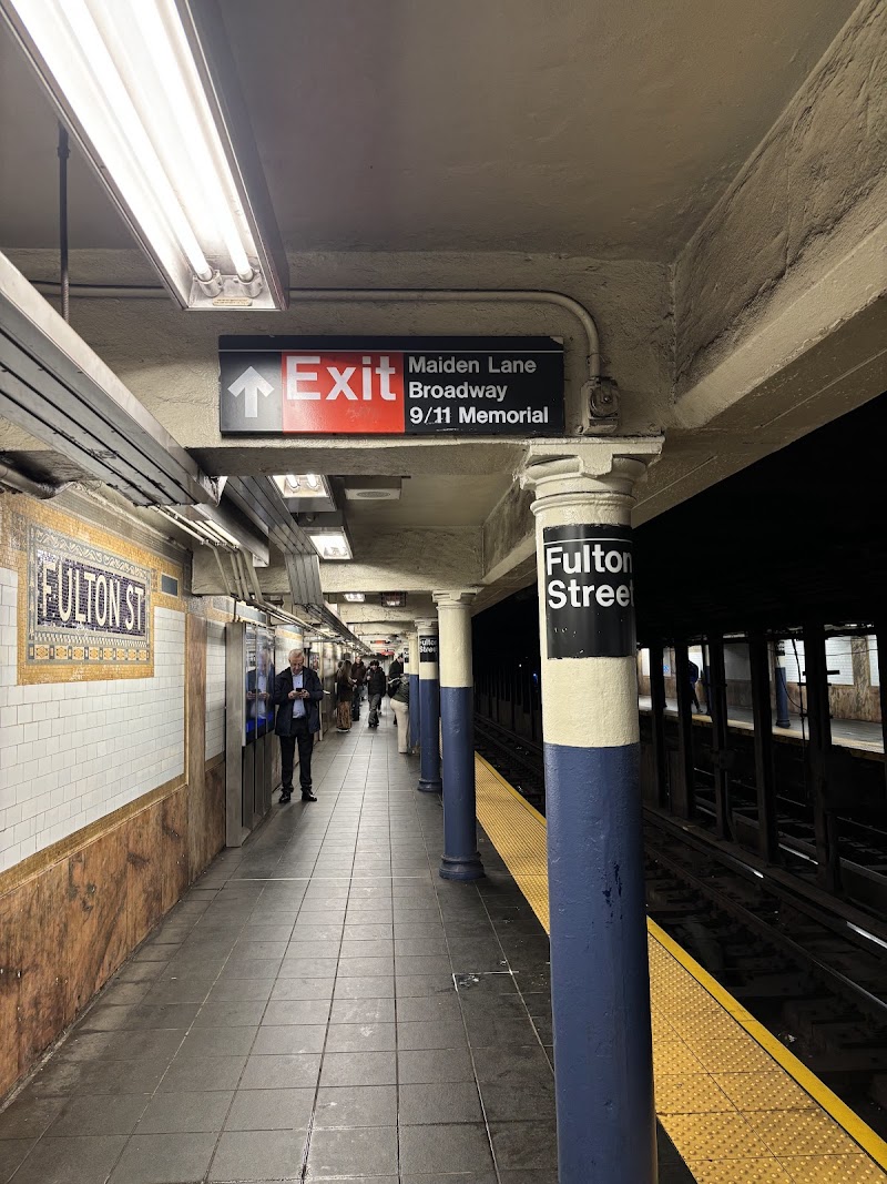 Fulton St photo 3