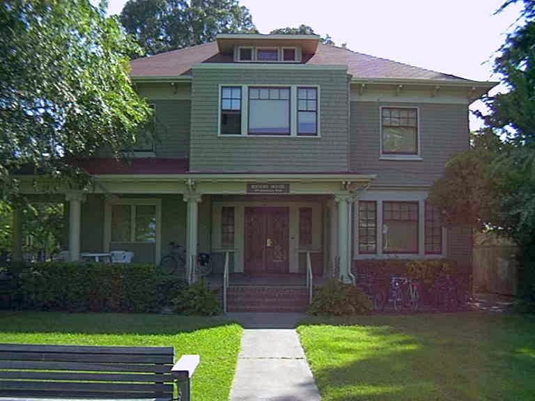 Photo of The Bridge Peer Counseling Center