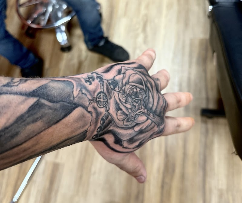 Ranger Tattoo & Piercing Shop photo 3