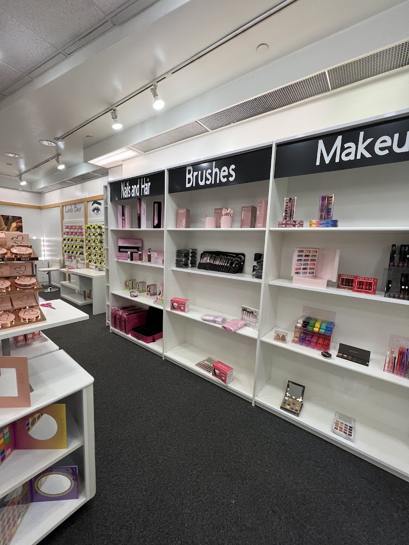 Lis Cosmetics photo 4