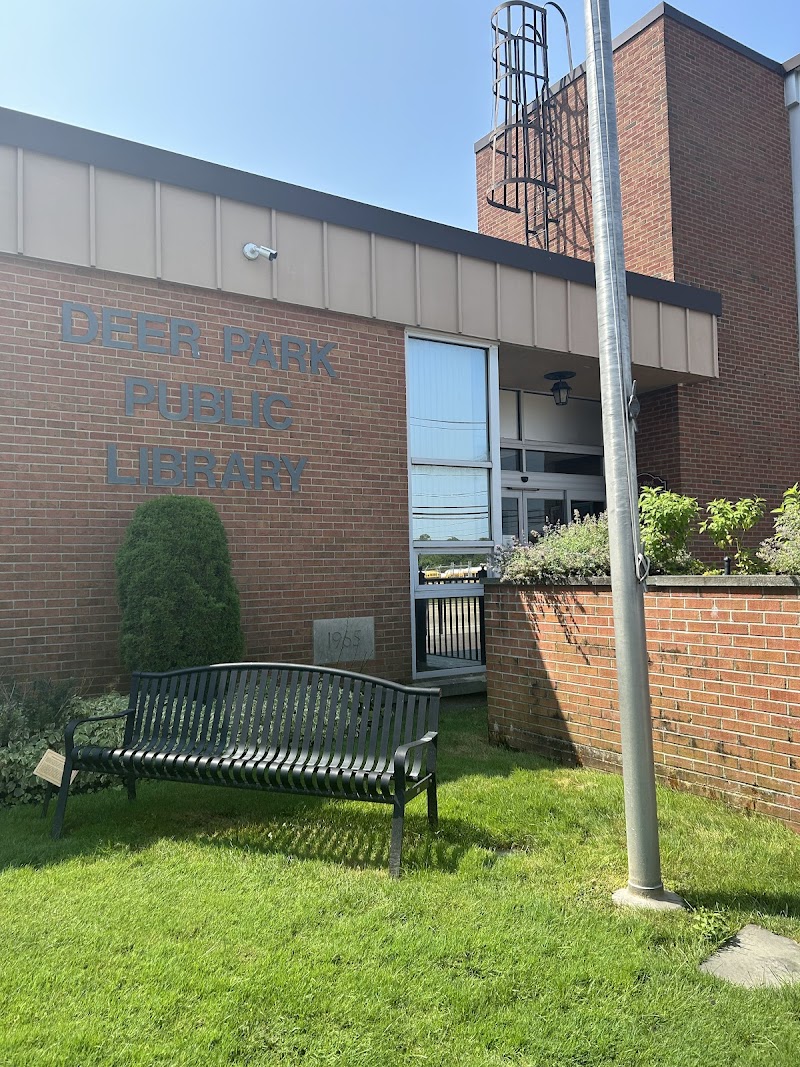 Photo of Deer Park Public Library