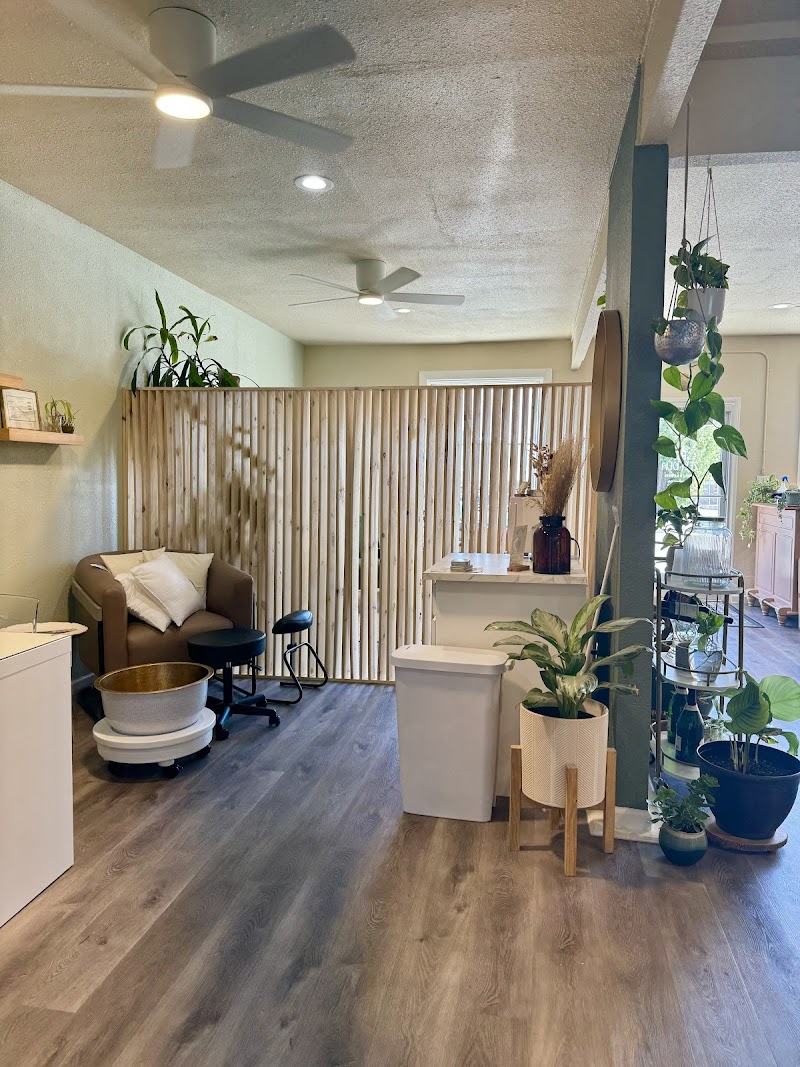 Zen Den Beauty & Wellness photo 3